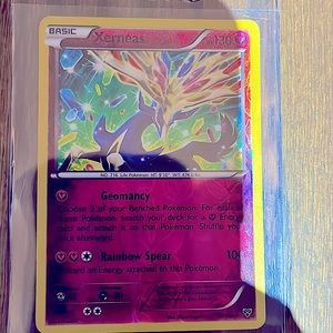 Xerneas Holo Pokémon Card. Super cool+Great Gift+Good Price.